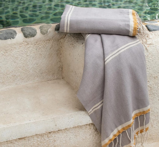 Live in Style: Elevating Your Leisure Experience with Eau World's Exquisite Turkish Towels